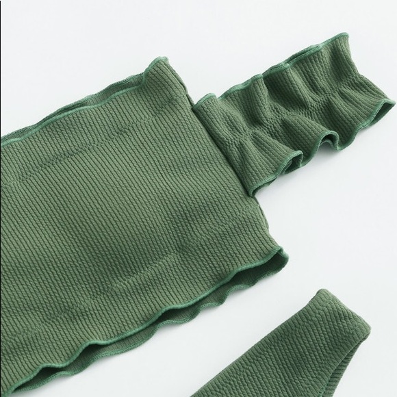green bandeau Off Shoulder Bikini Set - Picture 3 of 5
